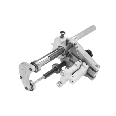 <P>Appareil à racler pour tubes d 250 - d 710 et raccords à embout</P>